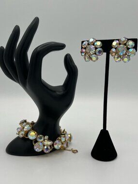 Mint Verified Juliana D&E Aurora Borealis Bracelet & Earring Set #1330 (1950s)